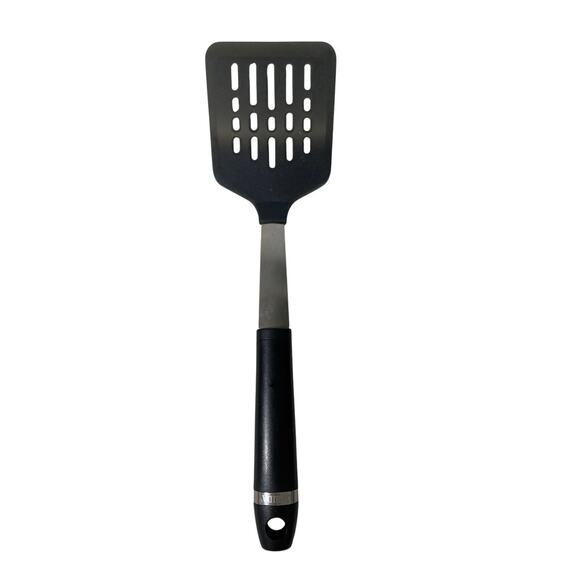 Oneida Silicone Spatula, Turner With Metal And Plastic Handle Kitchen Utensil - Picture 1 of 6